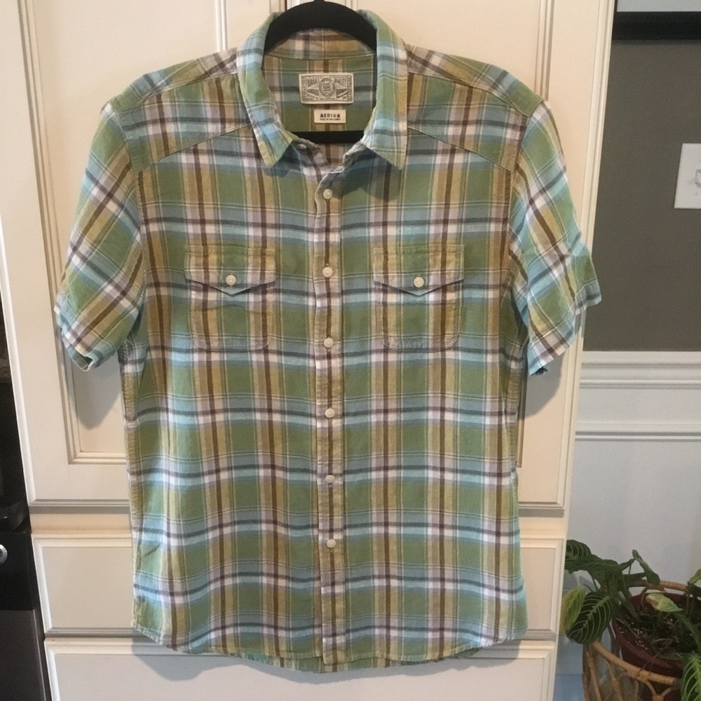 Men’s Lucky Brand Green Plaid Shirt Durable Quality Size M Short Sleeve